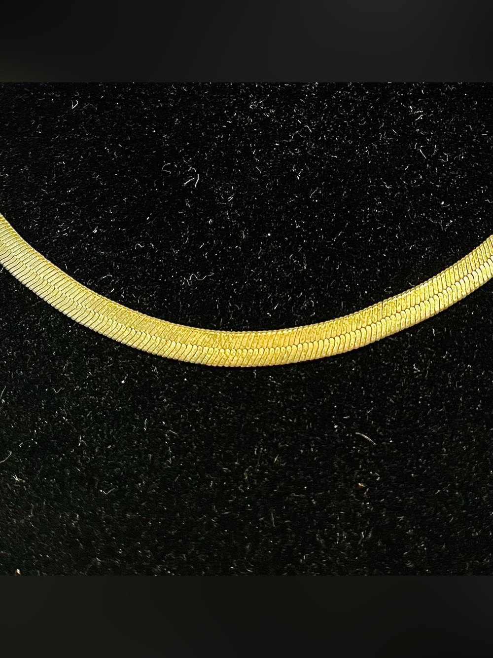 Vintage Gold Herringbone Chain Necklace - Picture 2 of 3